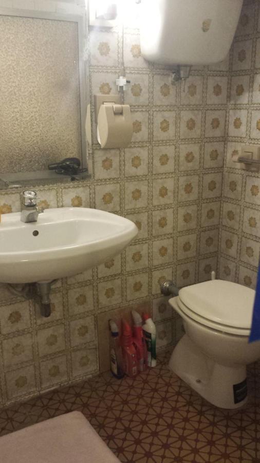 Apartamento La Casa Vecchia Di Claudio Roma Exterior foto